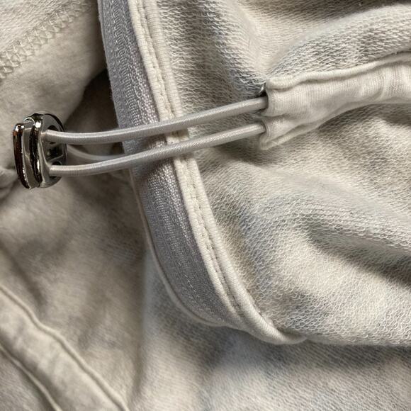 Isaac Mizrahi Live Women's Sweat Jacket Size L Zip Front Black White Floral - Picture 6 of 8